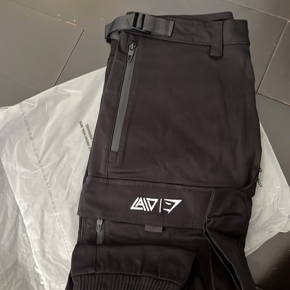 David Laid X GymShark Cargo Pants - Picture 4 of 5